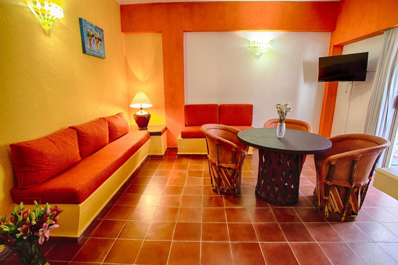Suites Plaza del Rio - Family Hotel Malecón Centro Puerto Vallarta Exterior foto